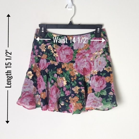 Abercrombie & Fitch Skirt - Picture 7 of 7